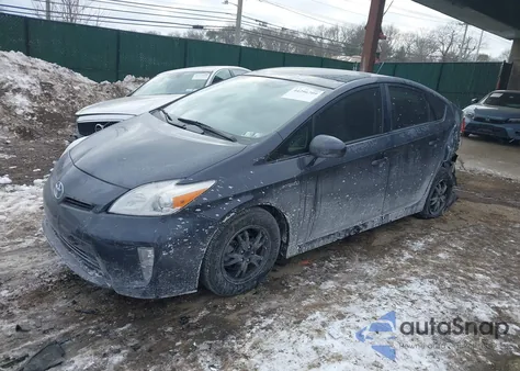 2014 Toyota Prius Three из США, поврежденный, VIN JTDKN3DU2E1765429